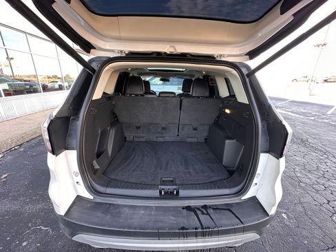 Used 2018 Ford Escape SEL image 7