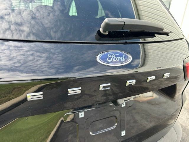 Used 2025 Ford Escape Active FWD image 56