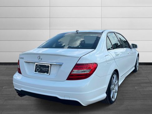 Used 2014 Mercedes-Benz C 250 Sedan image 3
