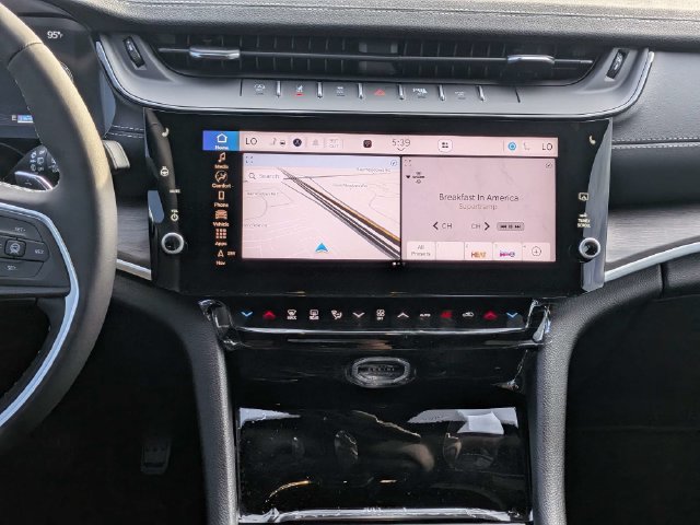 New 2027 Jeep Grand Cherokee Altitude RWD image 20
