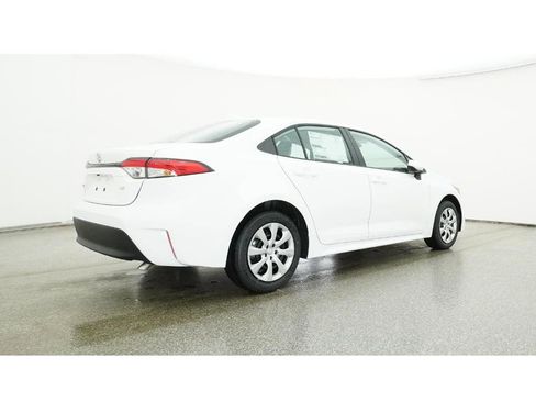 New 2026 Toyota Corolla LE image 25