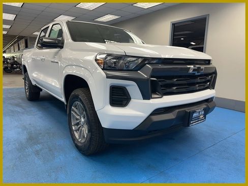 New 2026 Chevrolet Colorado LT w/ Advanced Trailering Package image 1