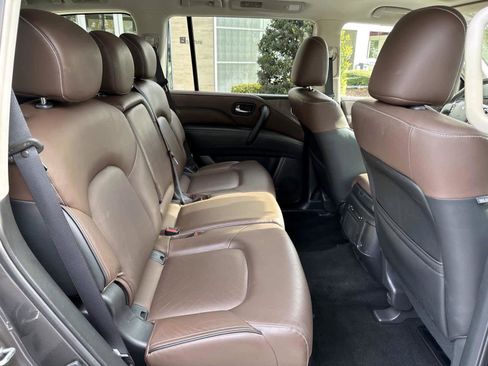 Certified 2024 INFINITI QX80 Premium Select RWD image 21