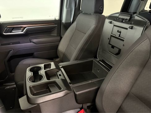 Certified 2025 Chevrolet Silverado 1500 LT w/ Protection Package image 27