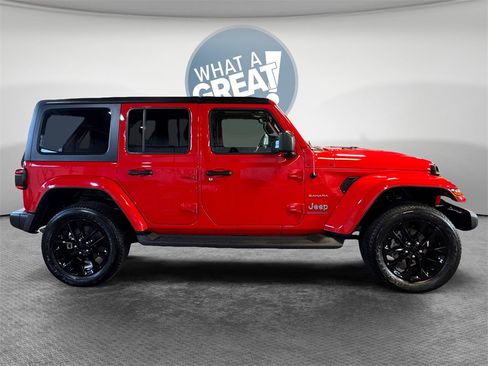 Used 2023 Jeep Wrangler Unlimited Sahara w/ Cold Weather Group image 2