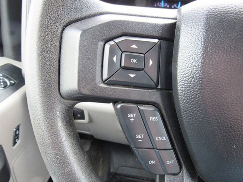 Used 2019 Ford F550 4x4 Regular Cab Super Duty image 40