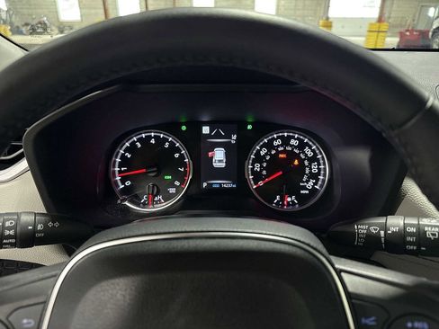 Certified 2022 Toyota RAV4 XLE Premium image 34