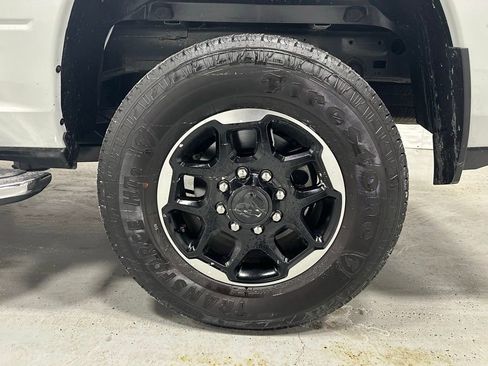 Used 2025 RAM 2500 Laramie image 66