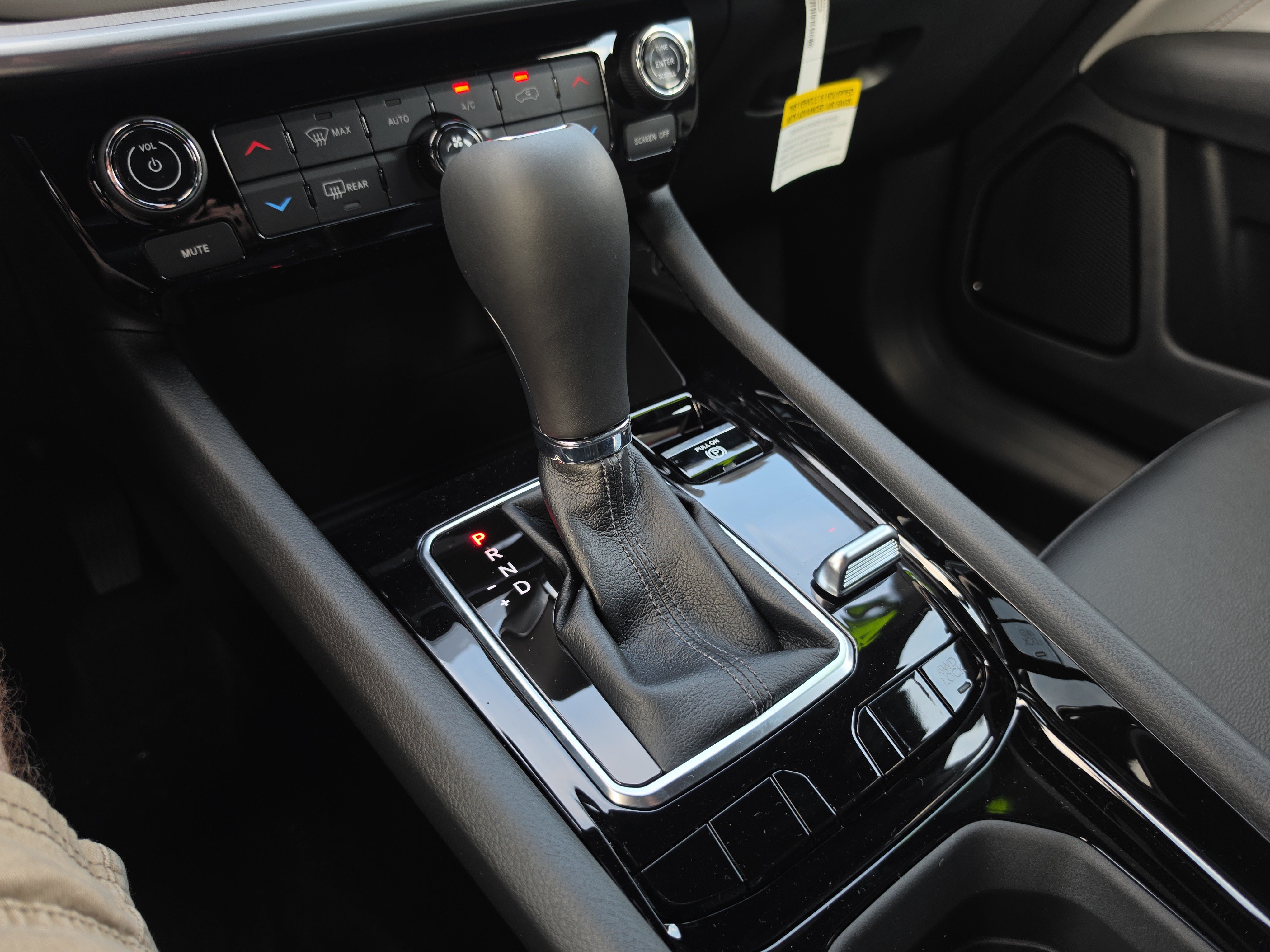 New 2026 Jeep Compass Limited AWD/4WD image 23