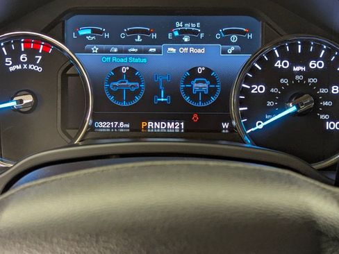 Used 2019 Ford F250 Lariat w/ Lariat Ultimate Package image 17