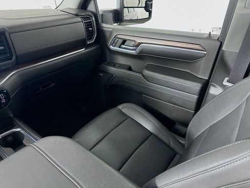 Used 2024 GMC Sierra 1500 SLT w/ SLT Premium Plus Package AWD/4WD image 22