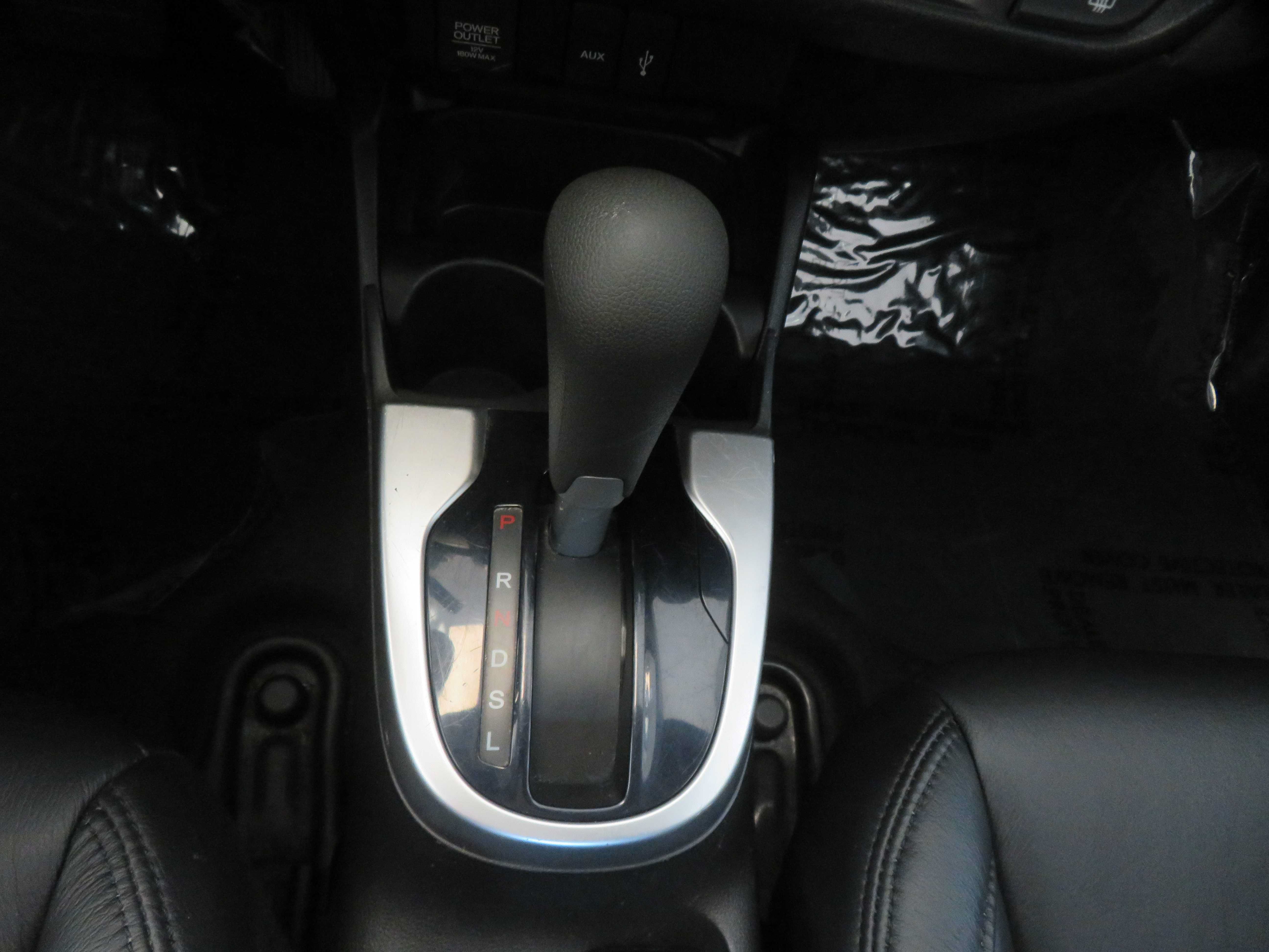 Used 2016 Honda Fit LX image 41