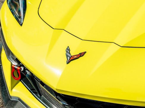 Used 2024 Chevrolet Corvette Z06 RWD image 10