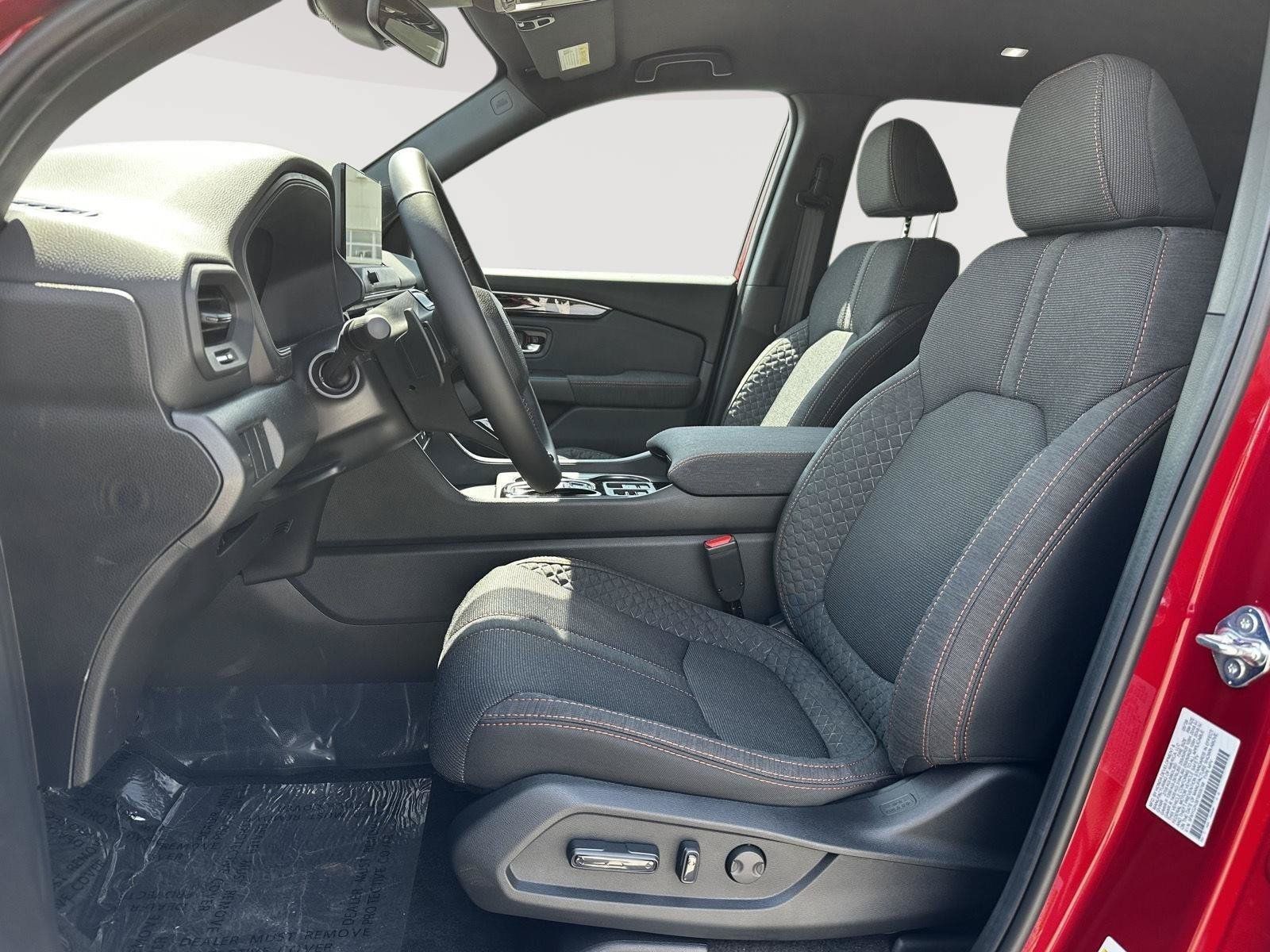 New 2026 Honda Pilot Sport image 7