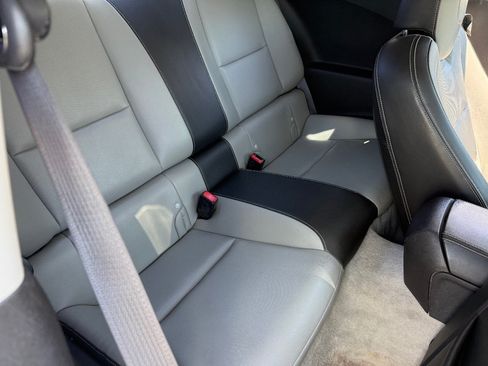 Used 2010 Chevrolet Camaro SS w/ LPO, Ground Effects Package RWD image 17