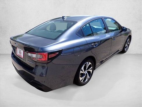 Used 2025 Subaru Legacy Premium AWD/4WD image 4