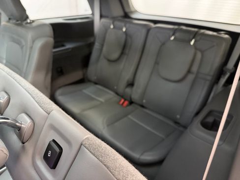 Used 2021 Lincoln Aviator Reserve w/ Equipment Group 202A image 24