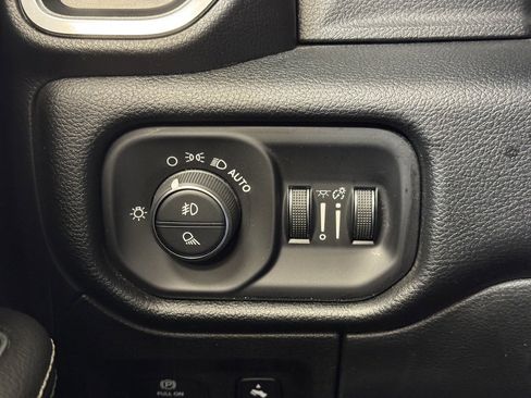 Used 2022 RAM 1500 Laramie w/ Sport Appearance Package image 30