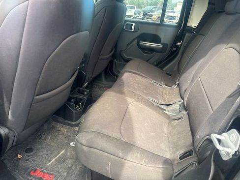 Used 2020 Jeep Gladiator Sport w/ Quick Order Package 24S image 18