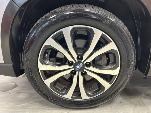 Used 2019 Subaru Forester Limited image 20