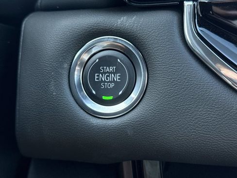 New 2026 GMC Canyon Elevation w/ Convenience Package image 24