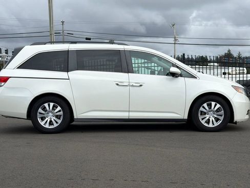 Used 2016 Honda Odyssey EX-L image 3