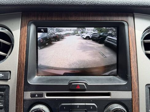Used 2015 Ford Expedition EL King Ranch RWD image 14