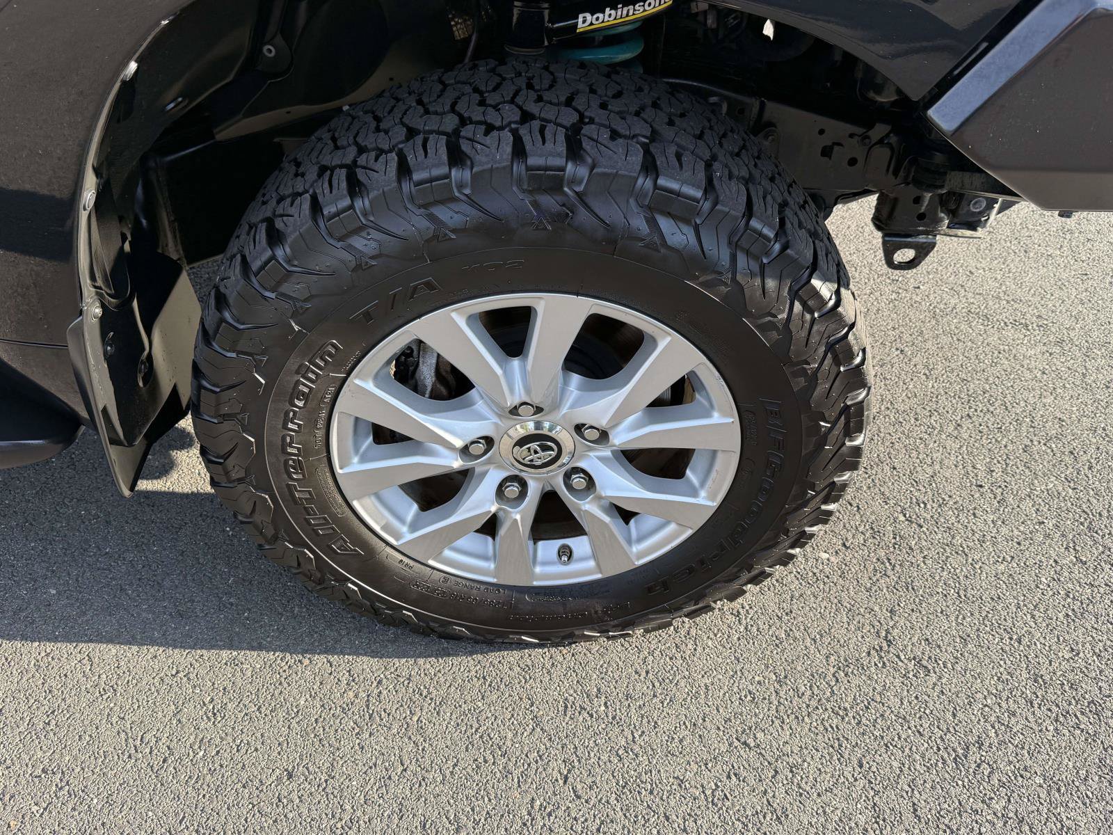 Used 2017 Toyota Land Cruiser AWD/4WD image 7