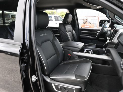 Used 2026 RAM 1500 Laramie AWD/4WD image 22