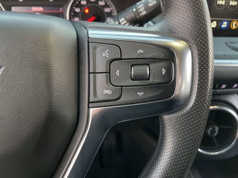 Used 2025 Chevrolet Blazer LT image 21