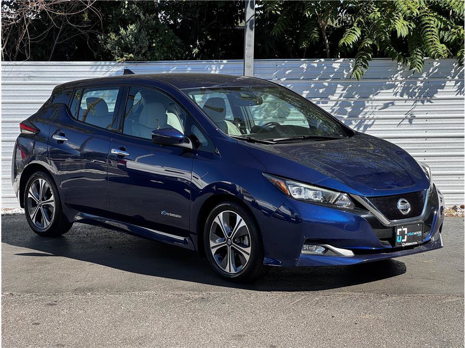 Used 2018 Nissan Leaf SL w/ SL Technology Package FWD image 6