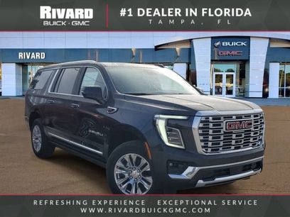 New 2026 GMC Yukon XL Denali w/ Sun & Power Step Package