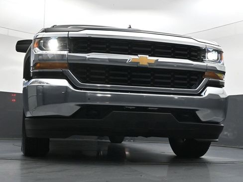 Used 2019 Chevrolet Silverado 1500 LT AWD/4WD image 41