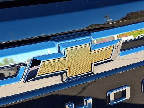 Used 2022 Chevrolet Tahoe LT image 28