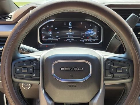 Used 2024 GMC Sierra 2500 Denali w/ Denali Reserve Package image 26