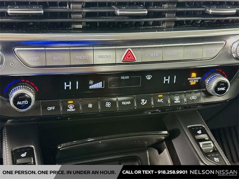 Used 2021 Kia Telluride EX w/ EX Premium Package image 16