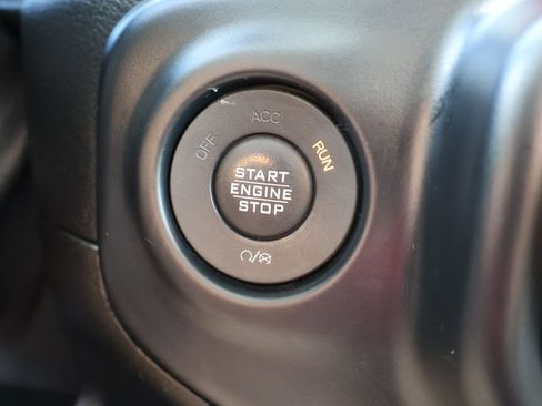 Used 2019 Jeep Wrangler Unlimited Rubicon AWD/4WD image 21