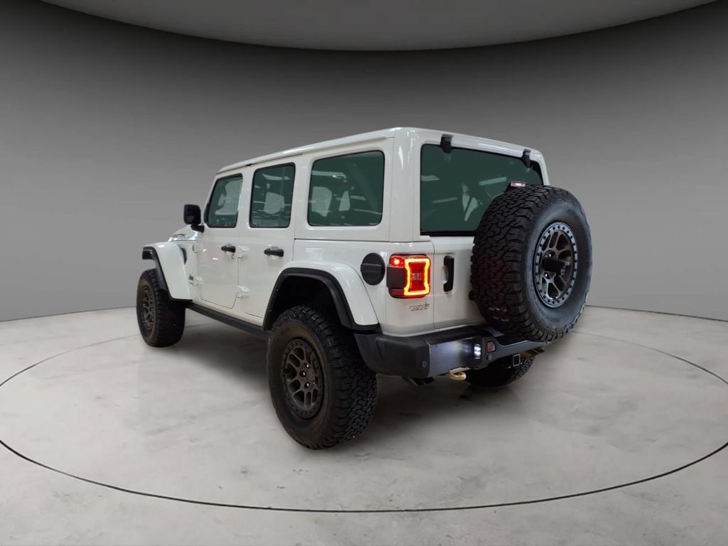 Used 2022 Jeep Wrangler Unlimited Rubicon w/ Xtreme Recon 35" Tire Package AWD/4WD image 3