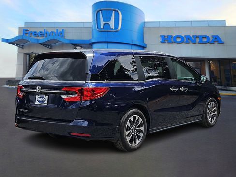 Certified 2023 Honda Odyssey EX-L image 7