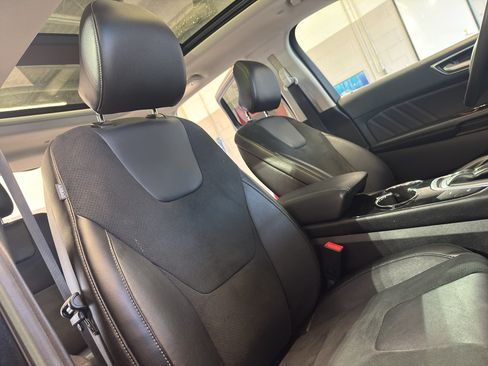 Used 2015 Ford Edge Sport w/ Equipment Group 401A AWD/4WD image 24