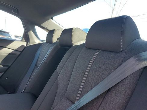 Used 2024 Honda Accord Sport image 32