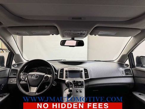 Used 2013 Toyota Venza XLE w/ XLE Premium Pkg AWD/4WD image 12
