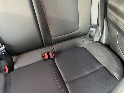 Used 2025 Buick Encore GX Preferred image 37