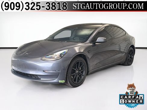 Used 2023 Tesla Model 3 Standard Range image 1