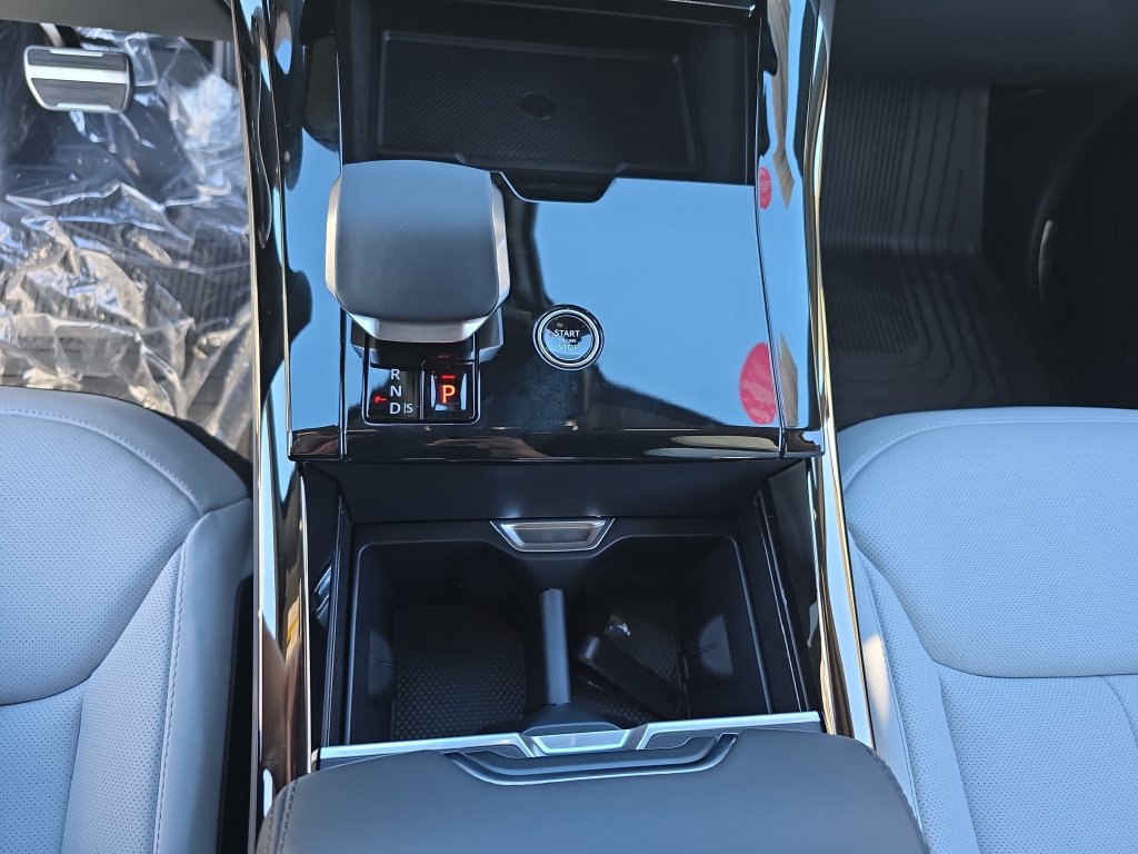New 2027 Land Rover Range Rover Sport Battersea AWD/4WD image 27