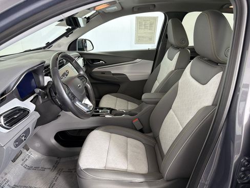 Used 2023 Chevrolet Bolt EUV Premier w/ Sun & Sound Package image 23