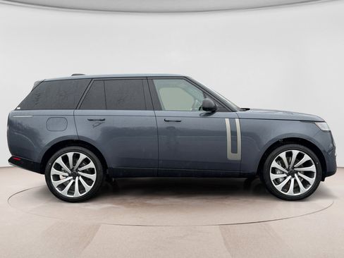 New 2026 Land Rover Range Rover SE AWD/4WD image 6