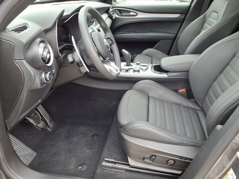 New 2025 Alfa Romeo Stelvio Sprint w/ Veloce Package image 14
