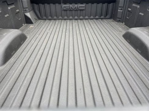 Used 2025 GMC Sierra 3500 Denali image 17