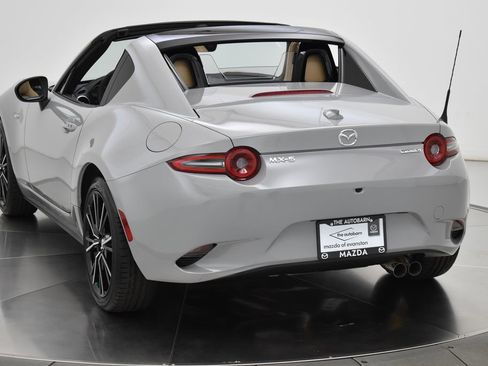 New 2026 MAZDA MX-5 Miata RF Grand Touring w/ Weather Package RWD image 19